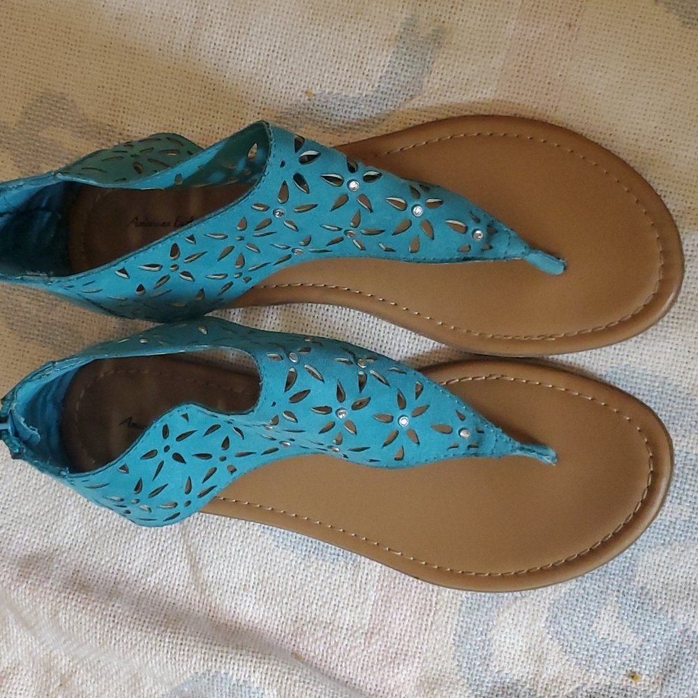 AMERICAN EAGLE LADIES SANDALS SZ 6